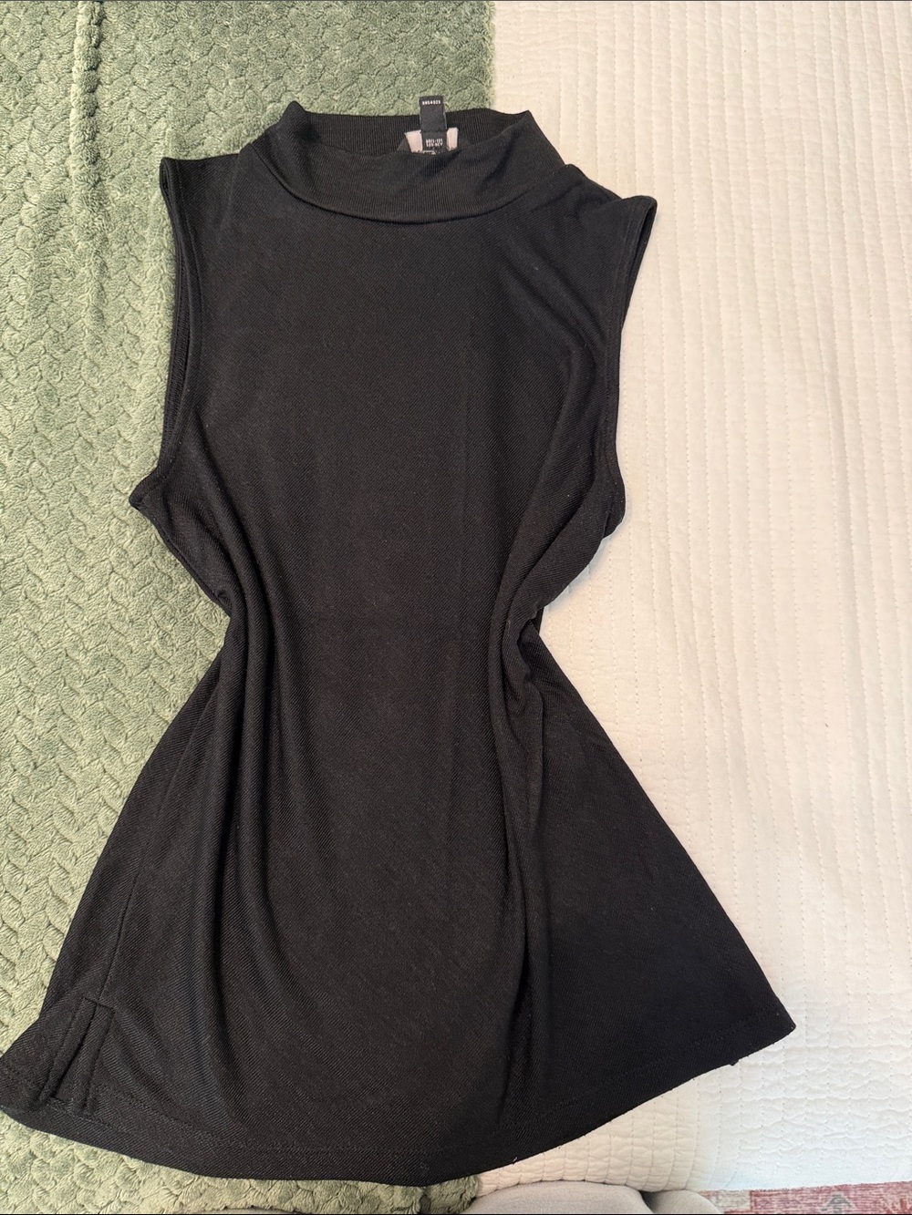 Banana Republic Black Sleeveless Mock Neck Top
